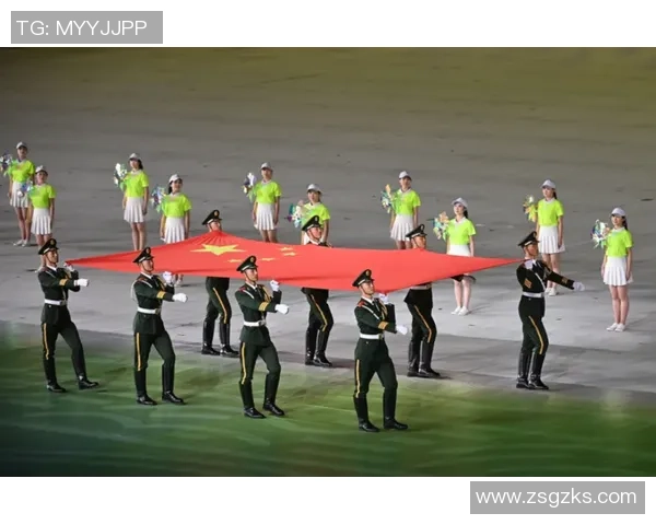 全运会赛场惊现甲由冲上热搜！网友质疑赛场卫生，官方驳斥谣言：飞蛾